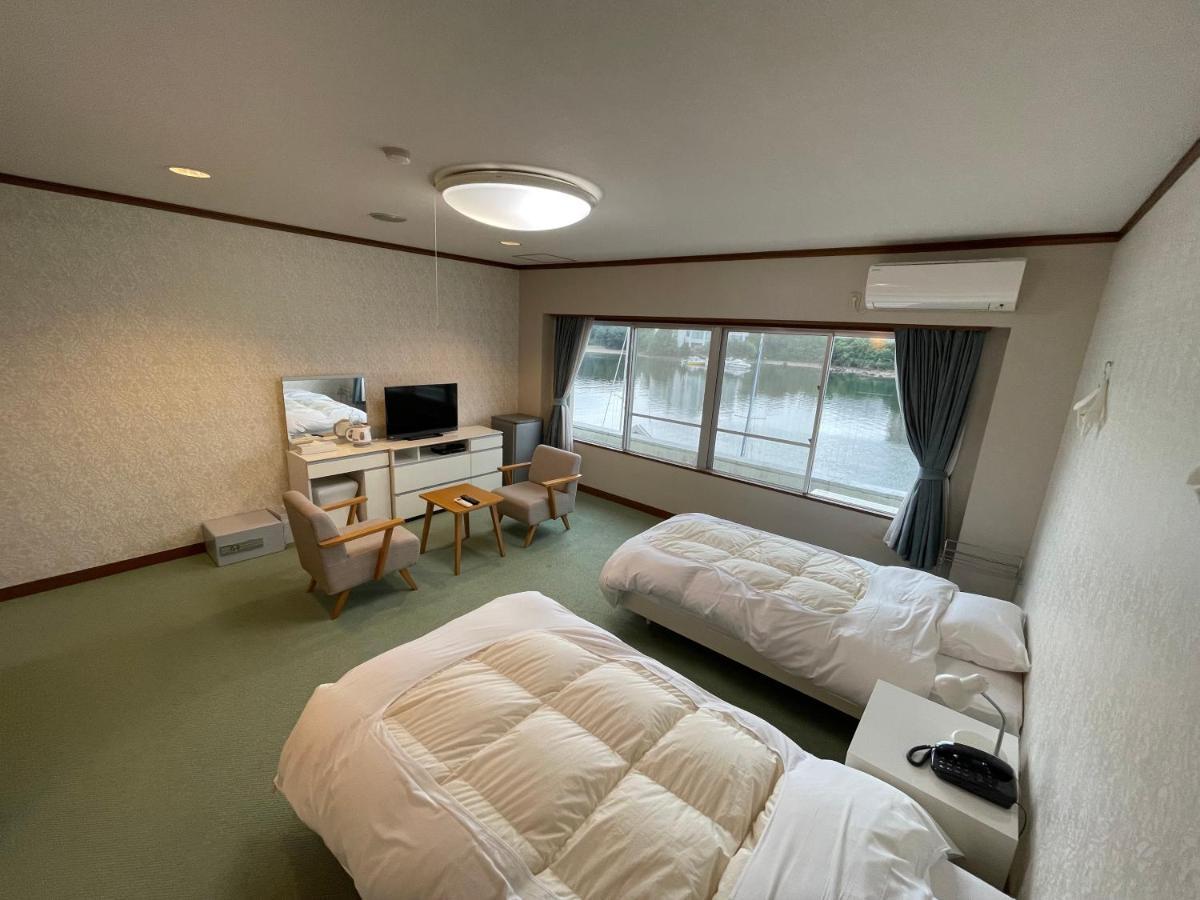 Marina Hotel Kaikuu 시라하마 외부 사진